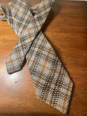 VTG 1970s Men's Plaid Wool Tie in Grey, Black, Brown